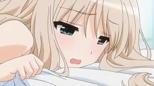 Hentai lesbien de deux salopes faisant l'amour pour la première fois