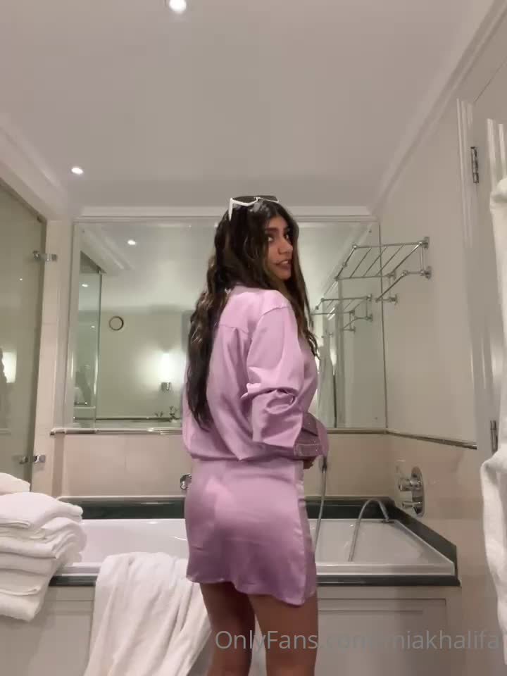 mia-khalifa-leaked