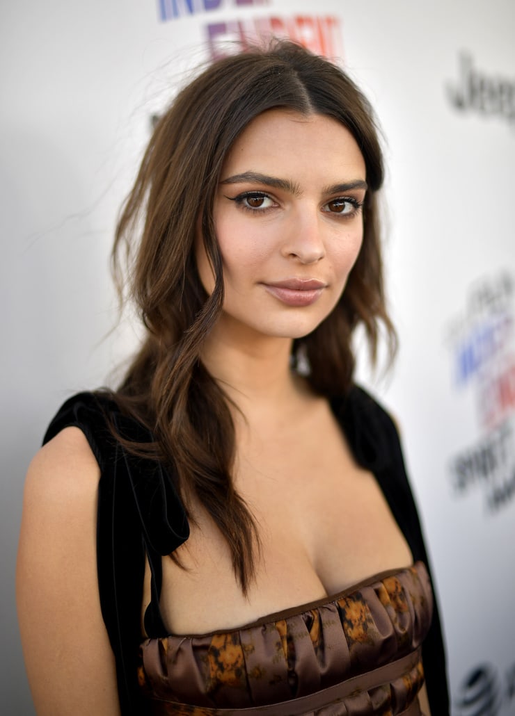 Emrata Nude 2024 | P+