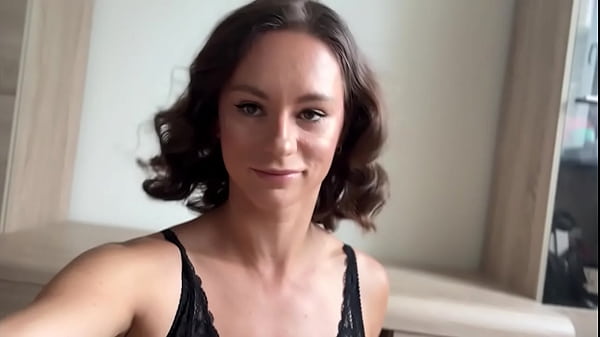 La copine de mon meilleur ami me suce
