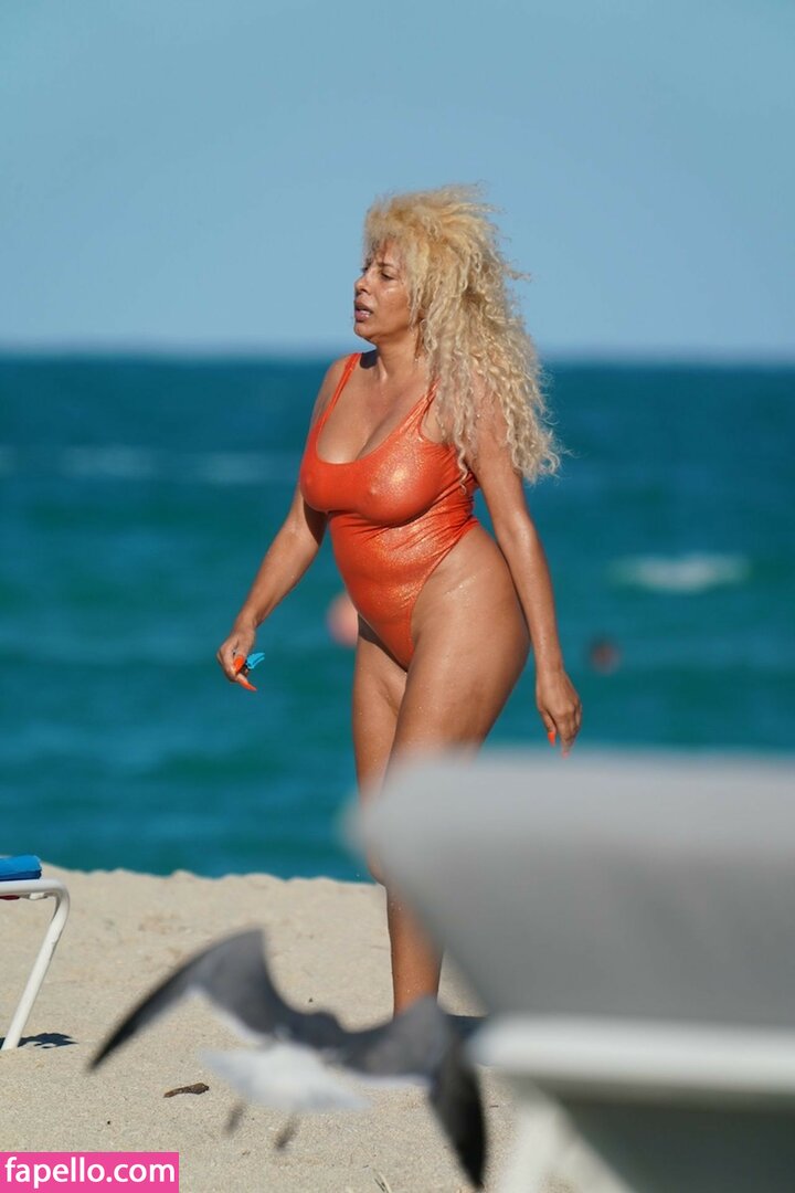 Afida Turner Nude 2024 | P+