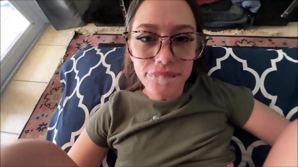 Enfin, j’ai pu baiser ma copine vierge