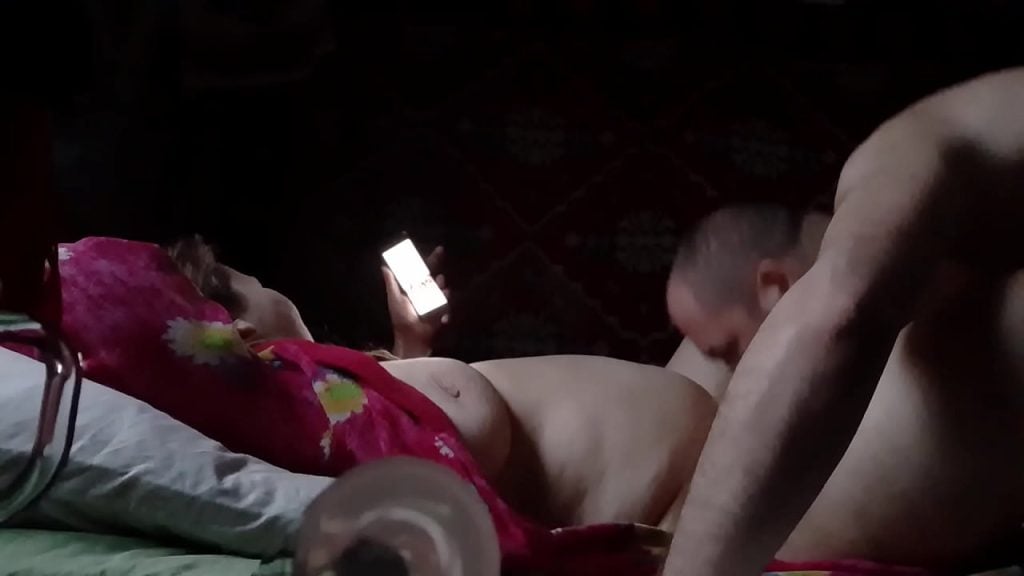 Il veut que je lui donne un enfant et me remplit de sperme