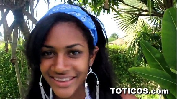 La soeur de ma femme est une salope et elle m’attend à l’hôtel
