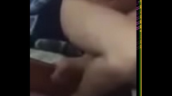 Sœur turque baisée dans toutes les positions
