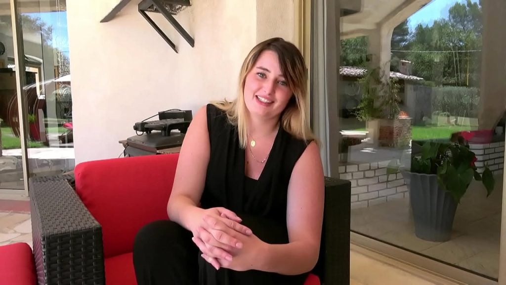 Davina et Candie dans leur premier trio FFM lesbien