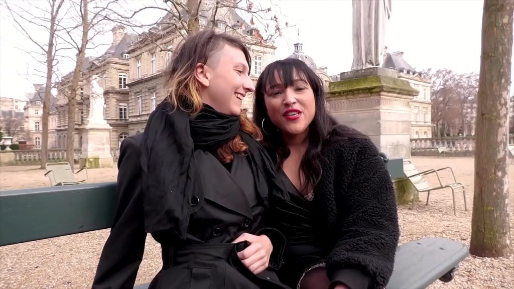 Melany et Bianca partagent un homme