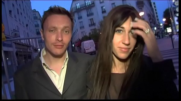 Une amatrice française avec 4 hommes