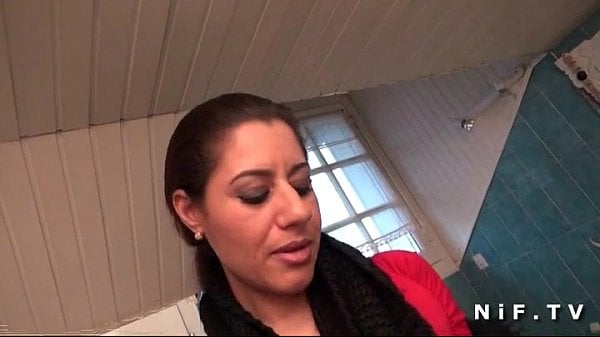 Mère française arabe en bas nylon, baisée dur