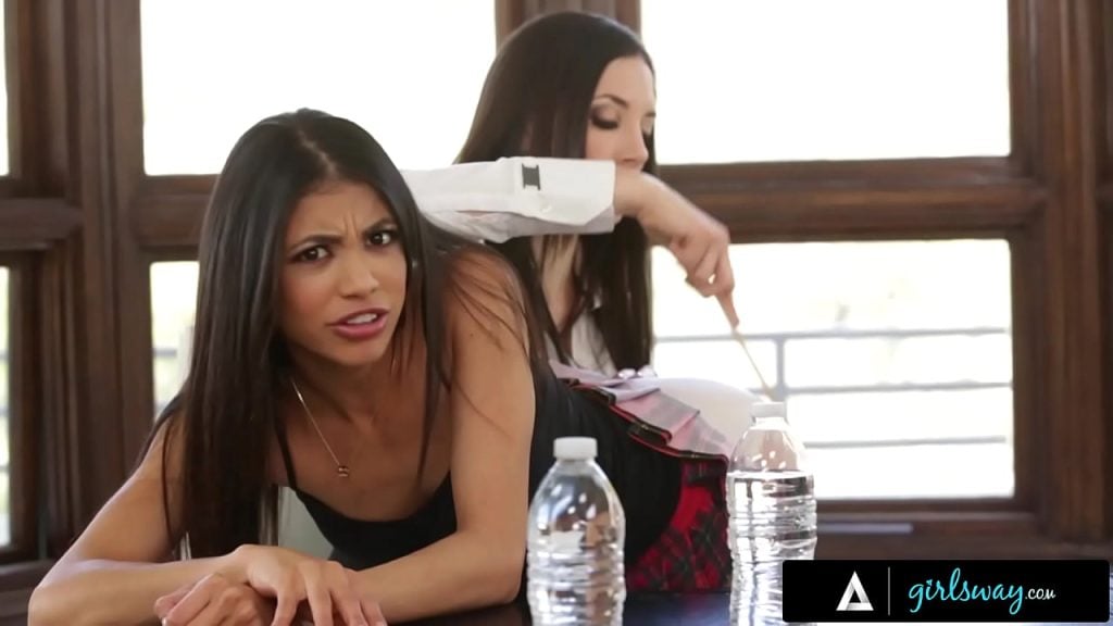 Jelena Jensen discipline Veronica Rodriguez